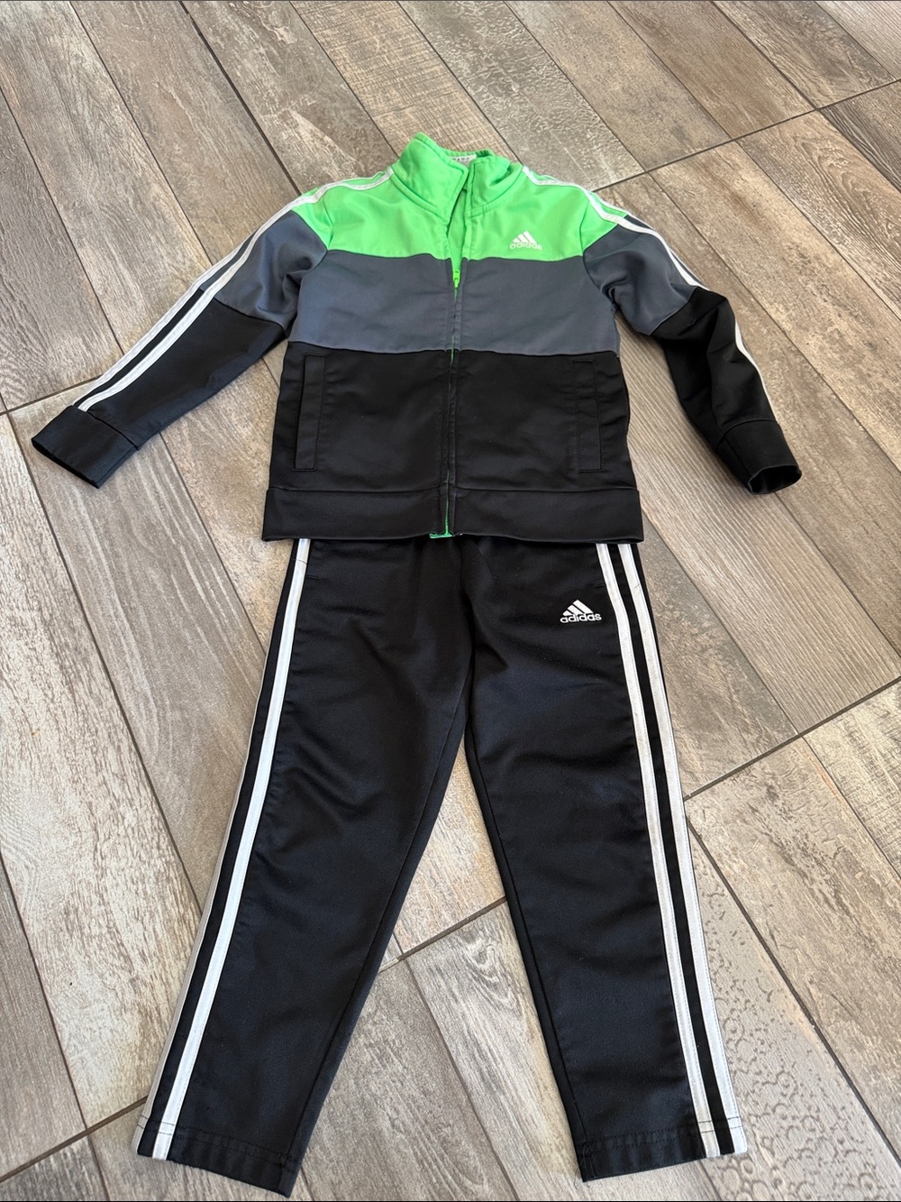 adidas Kids' 2-piece Active Set, Green